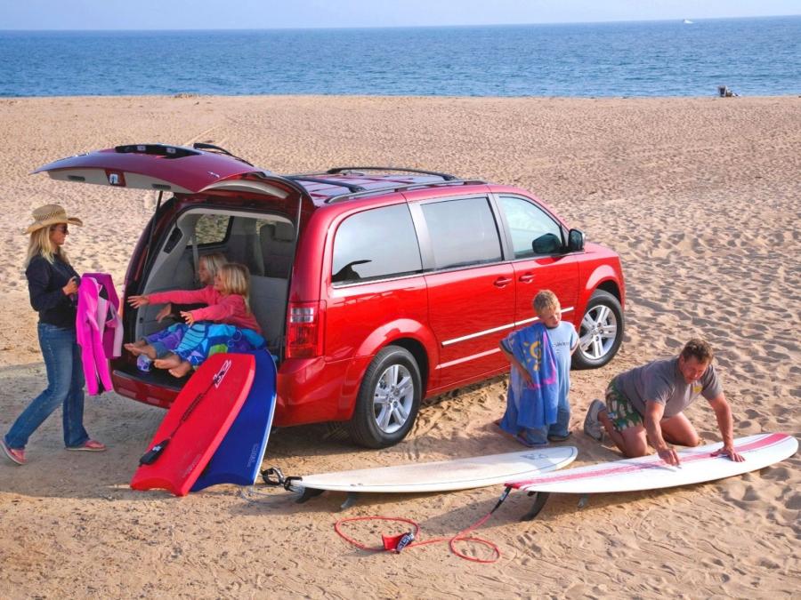  Dodge Grand Caravan 2007 года  (фото 22 из 31)